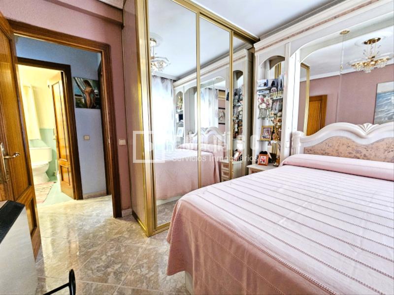 Foto 9d367069-62dd-4684-a182-6658097f4ce6. Appartamento con riscaldamento in Reyes Parla