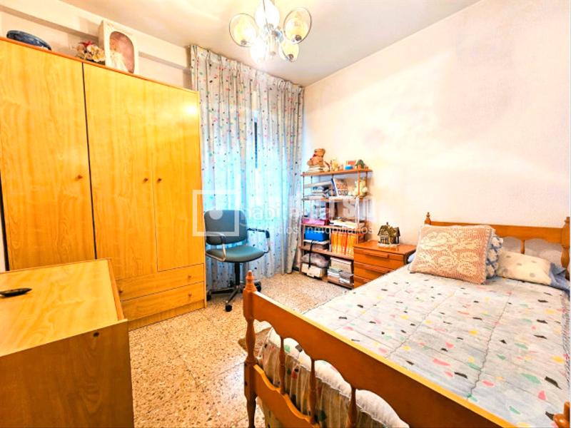 Foto 5eded60b-e465-4e35-a83e-dca0c9e56994. Etagenwohnung in Reyes Parla