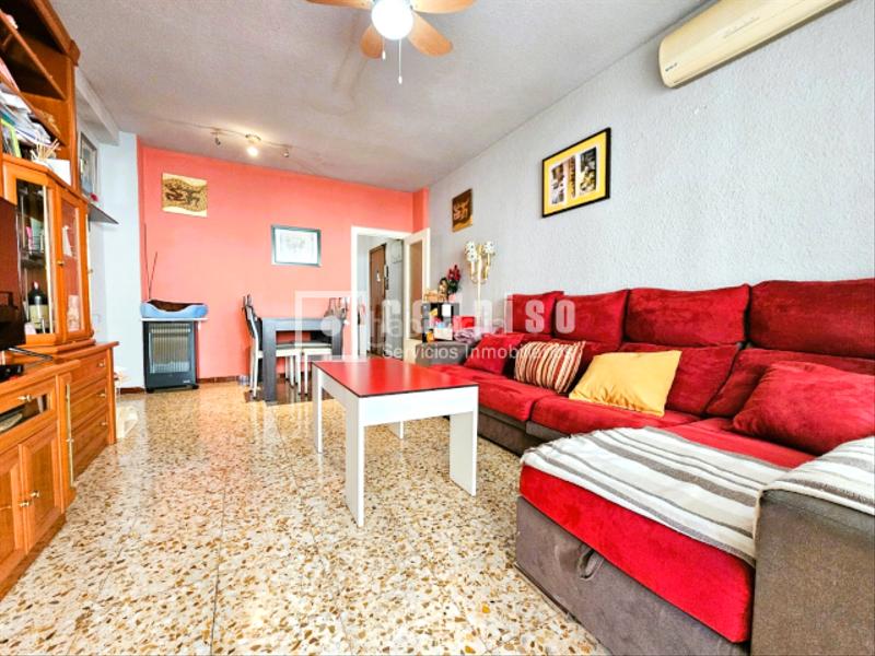 Foto 0b12a5bf-49bc-473e-996e-10fe0003b769. Pis amb calefacció terrassa a Reyes Parla