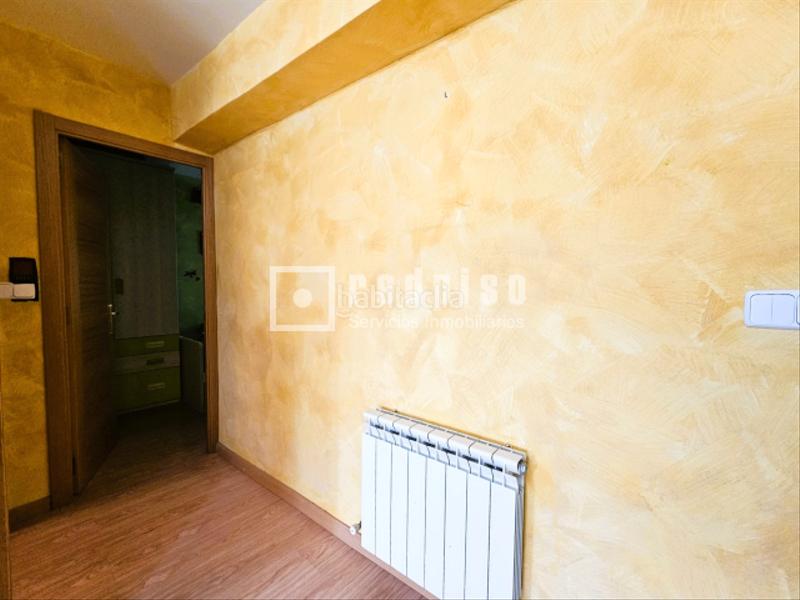 Foto 012a3709-c924-48a0-8840-38f10bd805d7. Pis amb calefacció a Calle Pinto-San Roque Parla