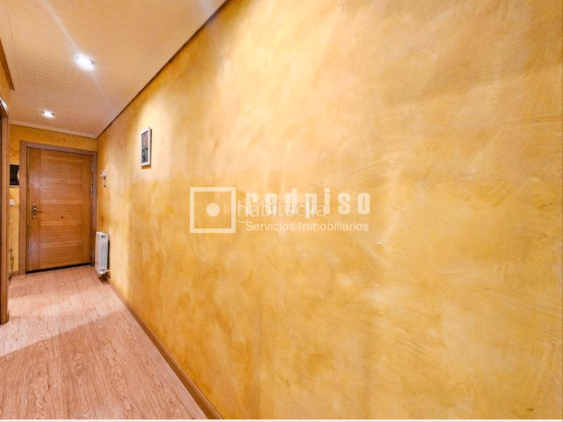 Foto 4507b9eb-a304-4468-895b-16559134f9f7. Pis amb calefacció a Calle Pinto-San Roque Parla