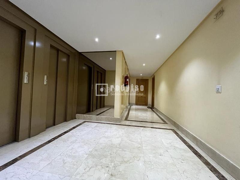 Foto b29a138d-e2fa-4450-87a7-43e3f5f6bb84. Miete etagenwohnung mit heizung in Casa de Campo Madrid