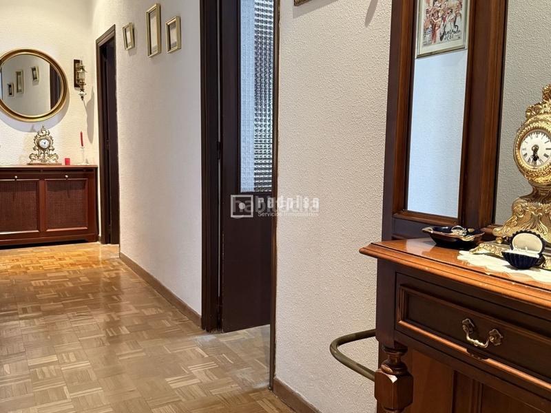 Foto d2cf45d3-428f-4e41-86fe-e348ceb8d7c7. Pis a Casa de Campo Madrid