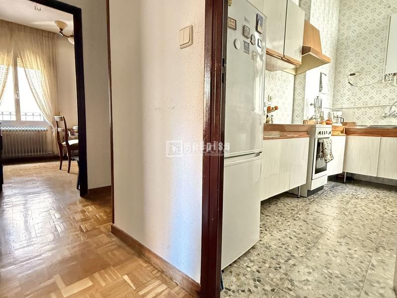 Foto f0260020-6bc5-40cb-b292-f1a4478807a5. Pis a Casa de Campo Madrid