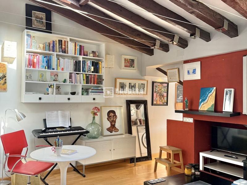 Foto 54876e92-faa9-4928-bd00-10356695ff0d. Etagenwohnung mit heizung in Argüelles Madrid