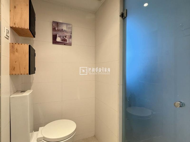 Foto f1f2c3fb-e8a5-48ec-a7af-93d7bb2286ba. Etagenwohnung mit heizung in Argüelles Madrid