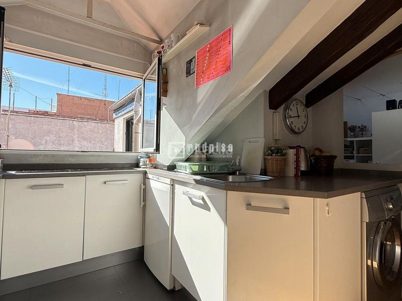 Foto ffdb4895-79e3-460b-ac1e-70e51fcbb0a6. Etagenwohnung mit heizung in Argüelles Madrid