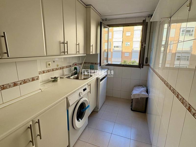 Foto cd74f0c3-e537-479c-b2d7-802ad716126f. Miete etagenwohnung mit heizung parking in Casa de Campo Madrid