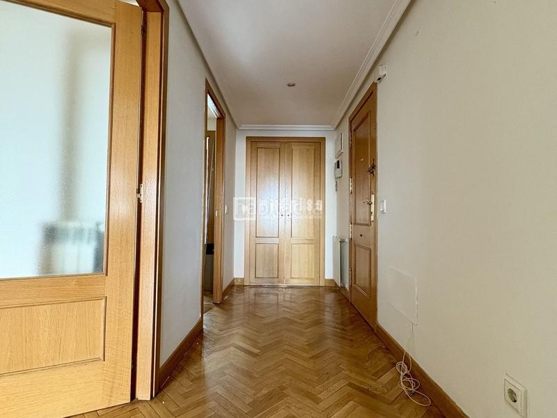 Foto a02c862f-6654-4822-90b0-f31065d649d0. Rent flat with heating parking in Casa de Campo Madrid