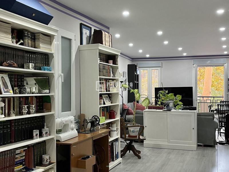Foto 1b26fbb7-7a8a-498d-b000-7ea59218c0be. Piso redpiso paseo la florida vende en exclusiva en Madrid