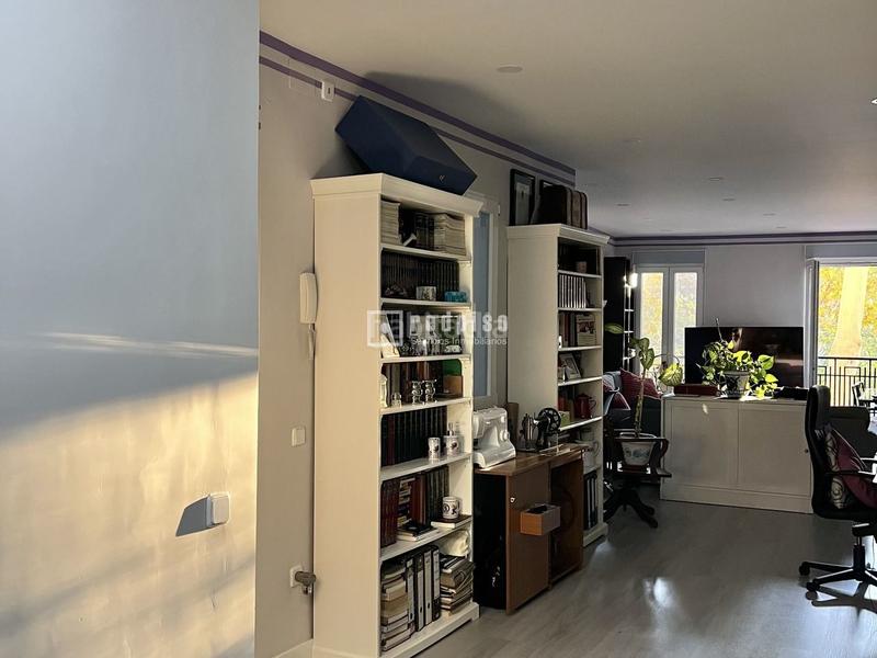Foto 2a894460-17c0-4ec2-9381-dbc93bf3a587. Piso redpiso paseo la florida vende en exclusiva en Madrid