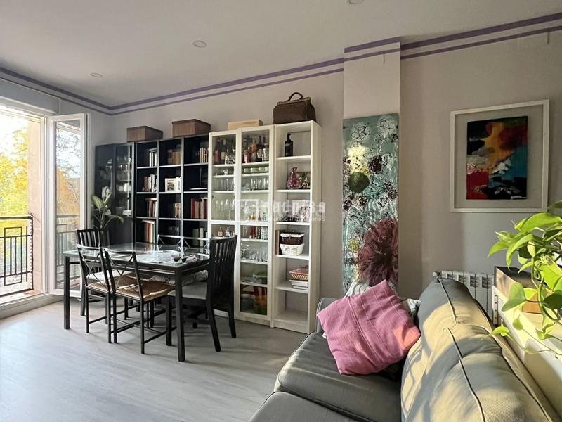 Foto 5ee4edb2-b567-4e81-bd01-ae282a3a6e29. Piso redpiso paseo la florida vende en exclusiva en Madrid