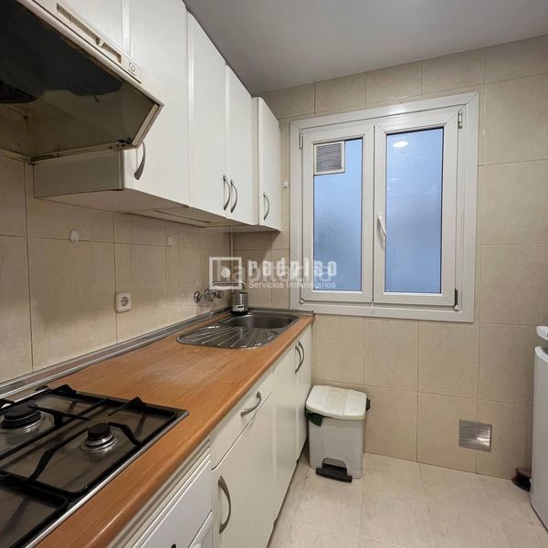 Foto 31c802b3-656a-4d7c-afea-9c15ed9b7fab. Rent flat with heating in Argüelles Madrid