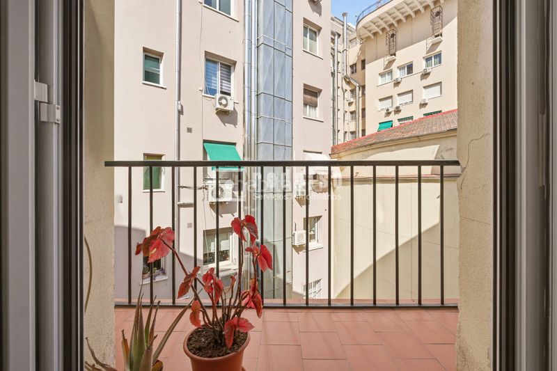 Foto a676e24d-9ddc-4dfd-84a2-8b82bb2e7273. Flat with heating in Palacio Madrid