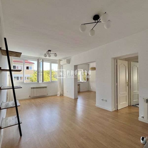Foto d882fae1-2c0a-455f-8711-fe18126f84a4. Rent flat with heating in Casa de Campo Madrid
