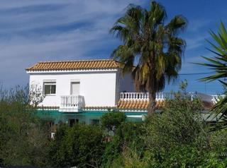 Masía en Bonanza-Avda de Huelva-Barrio Andalucia. Un paraíso en 4,500 m!