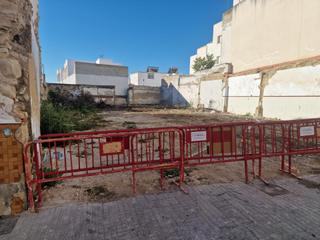 Terreny residencial a Trebujena. Oportunidad única solar en el centro de trebujena