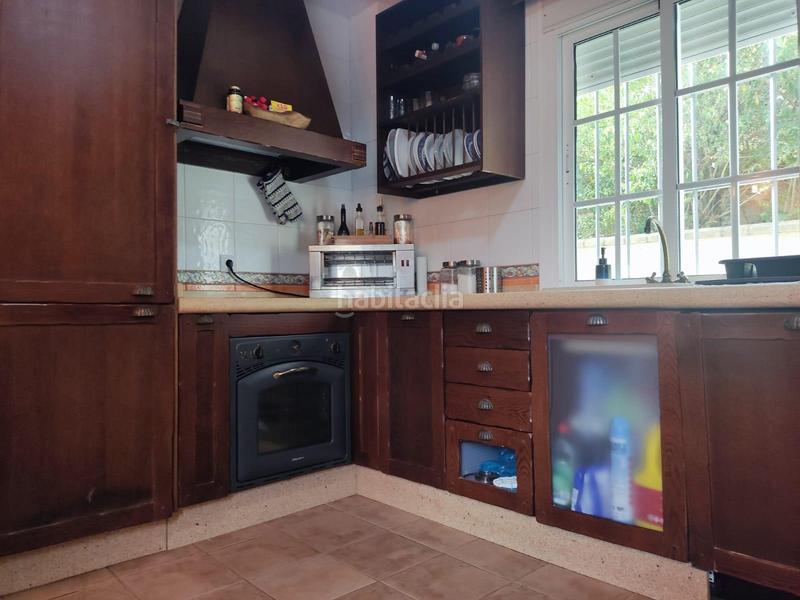 Foto 5b98d1a1-d818-4c31-b725-11d6299c9dcb. Casa amb aparcament piscina a V Centenario-Piletas-Capuchinos Sanlúcar de Barrameda