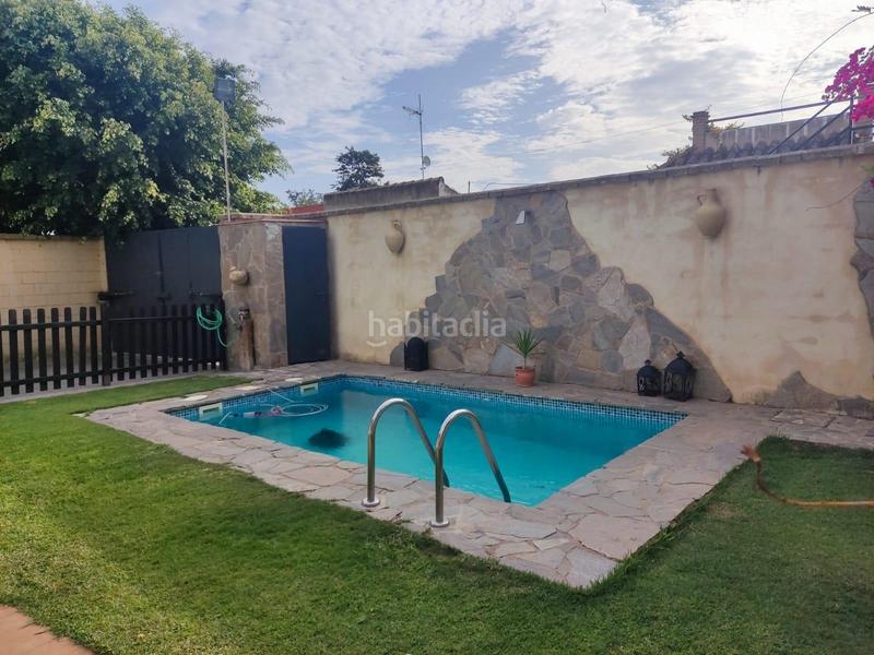 Foto 9ffced78-6e30-4f06-b85c-115a2d3aa74d. Casa amb aparcament piscina a V Centenario-Piletas-Capuchinos Sanlúcar de Barrameda
