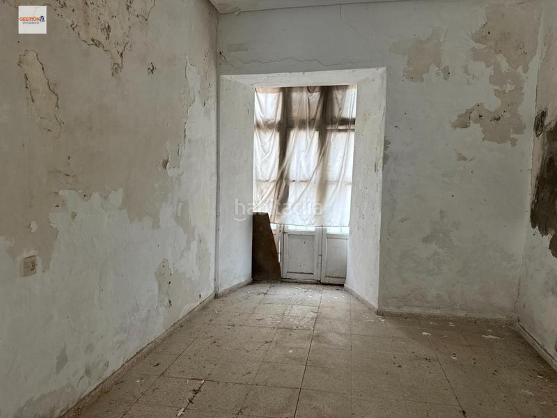 Foto 6647f6ca-ec4c-4347-ae21-b613bfe6a689. Casa propiedad multifuncional para reformar en Ayuntamiento-Barrio Alto Sanlúcar de Barrameda