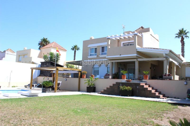 Foto 02ac78ea-dac5-4002-beff-f648941a3a96. Chalet con piscina in Martín Miguel Sanlúcar de Barrameda