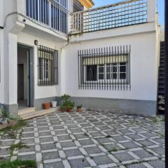 Planta baja en Centro-Calzada-Cabo Noval. Vivienda con múltiples posibilidades en cerro falón