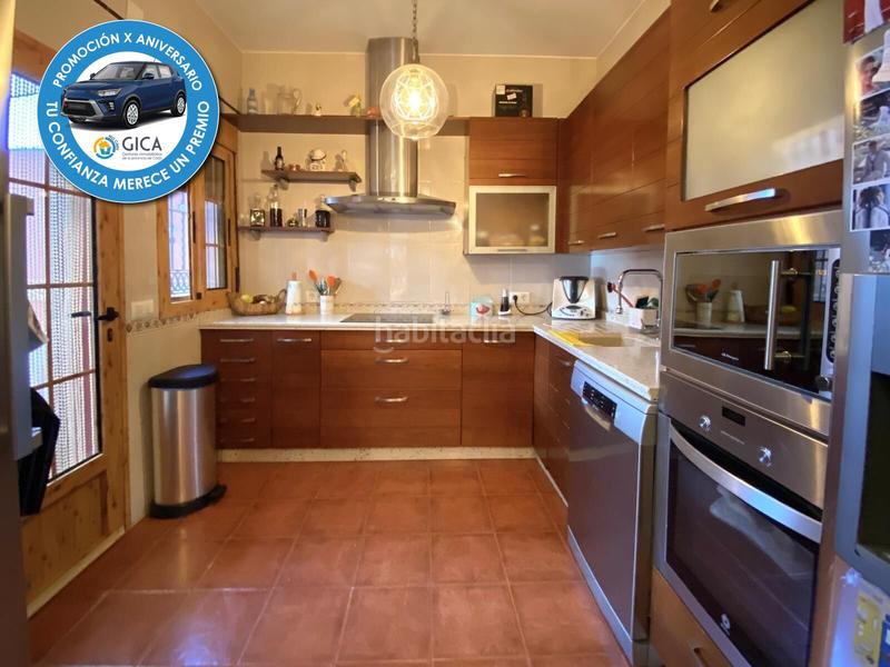 Foto 18588b40-8f66-4ca3-b47d-2918f877aeaa. Chalet mit heizung parking in Avenida de Rota Chipiona