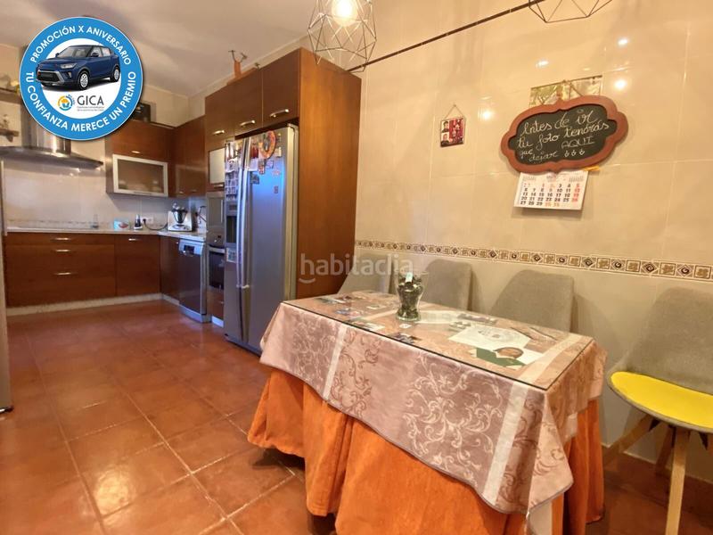 Foto 25aa9db4-dc71-46fb-bef8-4d957833f252. Chalet mit heizung parking in Avenida de Rota Chipiona