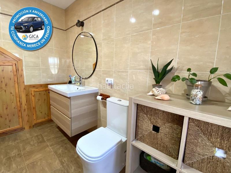 Foto b6929f6d-8d9b-4fe6-aeb2-4f17f737f954. Chalet mit heizung parking in Avenida de Rota Chipiona