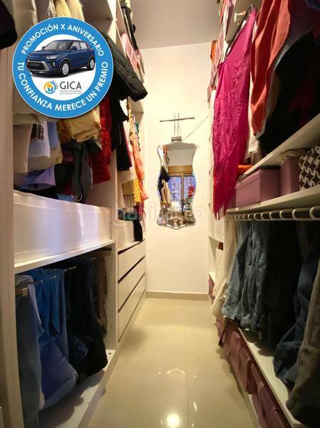 Foto f19298b0-30b8-47f9-bf70-290023c33e1c. Chalet mit heizung parking in Avenida de Rota Chipiona