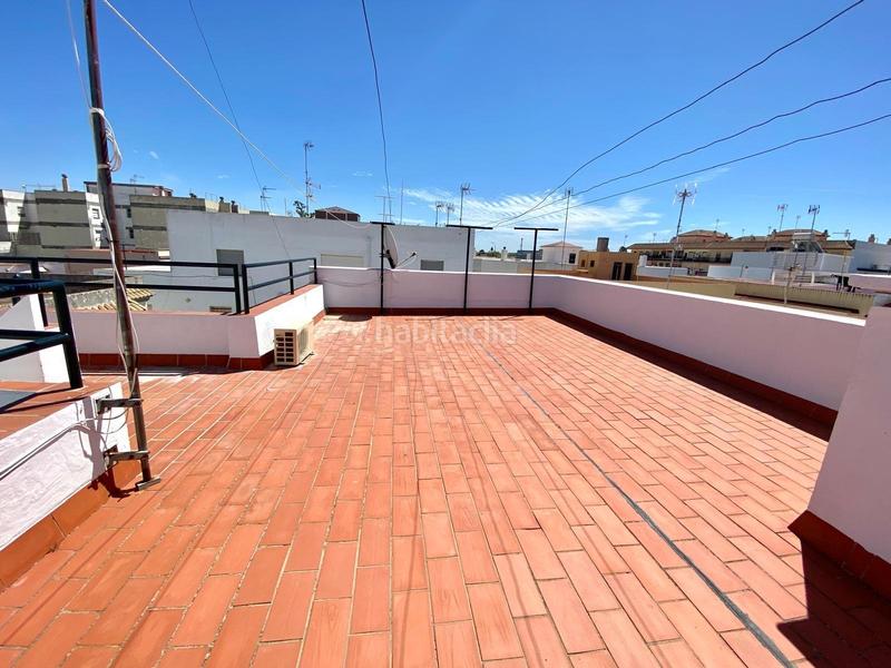 Foto 27fc9fa5-62f4-4091-b229-08afb5fa811b. Piano terra con riscaldamento in Centro Chipiona