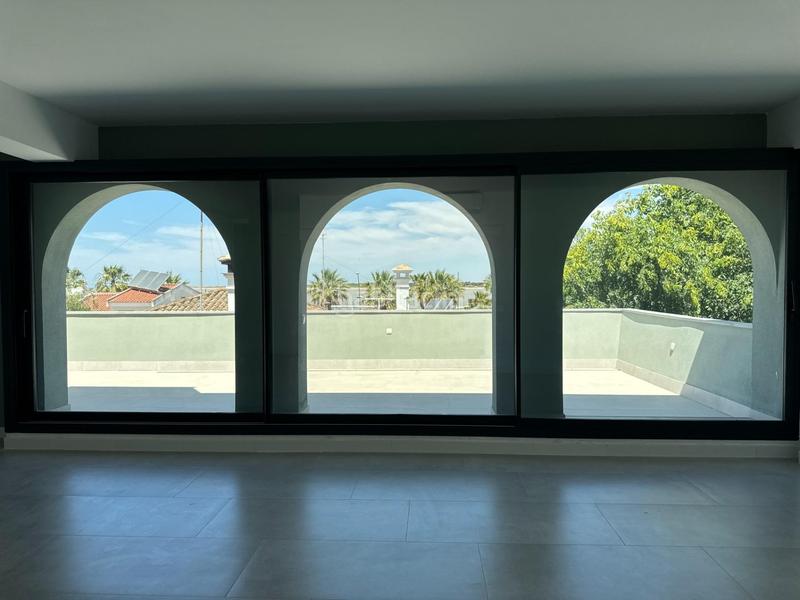 Foto 1d6419d0-f70f-4e08-aa74-5ab012801026. Àtic amb calefacció a Centro-Calzada-Cabo Noval Sanlúcar de Barrameda