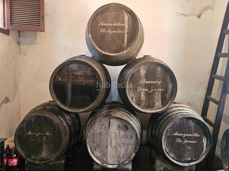 Foto 6b152468-5bc1-4cde-92c1-3931410a1e03. Masia amb aparcament a Ctra Jerez-Ctra del Puerto Sanlúcar de Barrameda