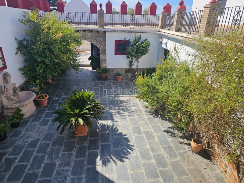 Foto b6846219-234e-4af6-832a-92b964c43c29. Masia amb aparcament a Ctra Jerez-Ctra del Puerto Sanlúcar de Barrameda