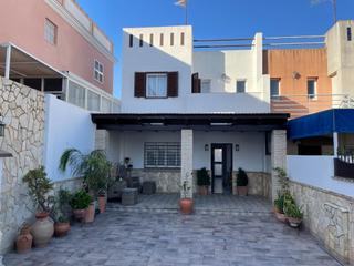 Dúplex a Ctra Jerez-Ctra del Puerto. Dúplex en residencial atalaya