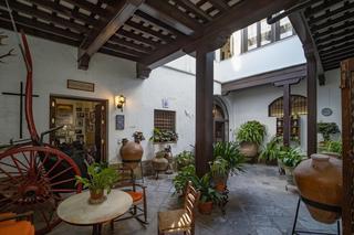 Maison à Centro-Calzada-Cabo Noval. Casa señorial en sanlúcar centro