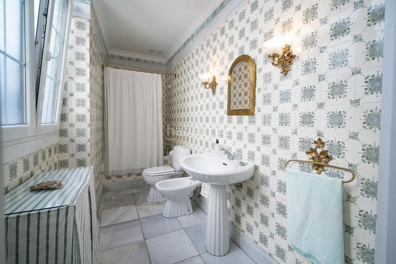 Foto 26e7ffec-c8ba-43ed-8c6f-c7e28c8c728f. Casa amb calefacció aparcament a Centro-Calzada-Cabo Noval Sanlúcar de Barrameda