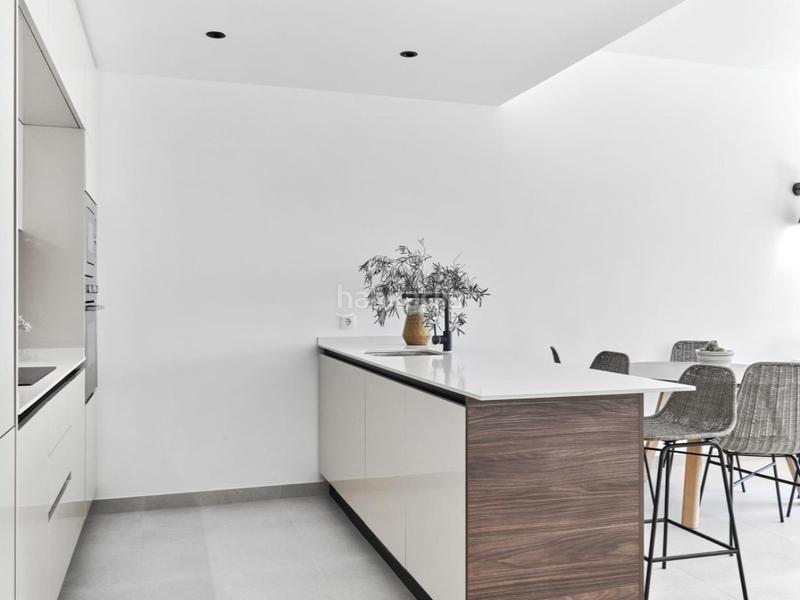 Foto 46b893b5-5ae5-4e0c-881e-990eb234fc1a. Casa bungalow de diseño junto al mar en La Veleta Torrevieja