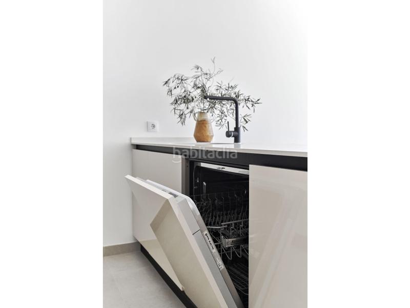 Foto c53137eb-ee74-4fc2-8659-3b94c9b5e0c5. Casa bungalow de diseño junto al mar en La Veleta Torrevieja