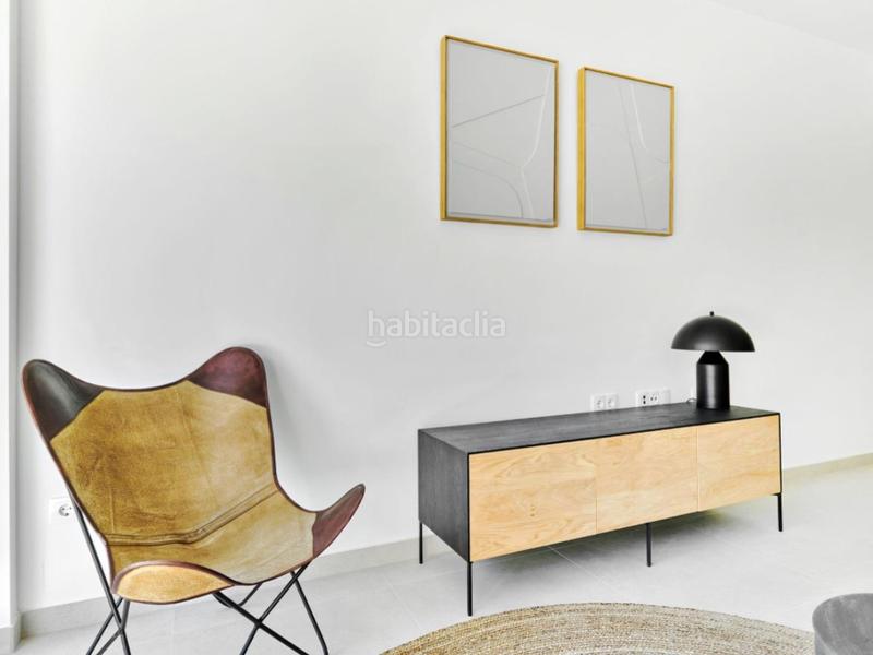 Foto e115e083-c8ec-4960-a51a-2ff60b342825. Casa bungalow de diseño junto al mar en La Veleta Torrevieja