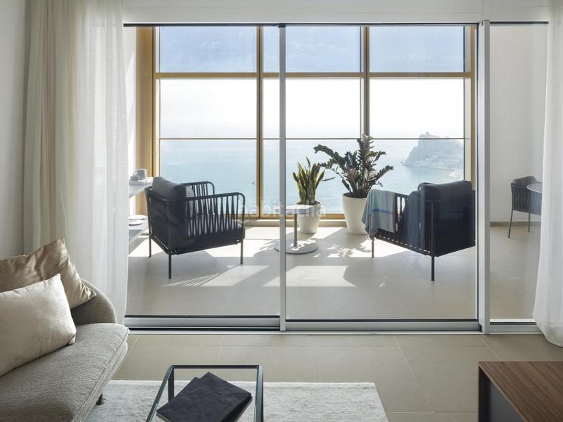 Foto 0104938a-e981-4e38-81d7-310fc9b28c0f. Apartament a avenida de mejico 7 a Playa Poniente Benidorm
