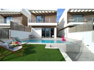 Haus in Los Almendros. Villas modernas de obra nueva en villamartin