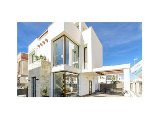 Casa a Rojales. Villa de diseño con todos los lujos