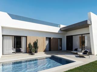 Casa a San Miguel de Salinas. Villas de obra nueva en san miguel de salinas
