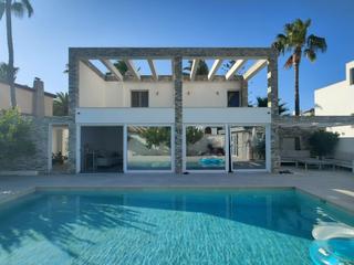 Maison à La Zenia. Espectacular villa de lujo con piscina privada en la zenia, orih