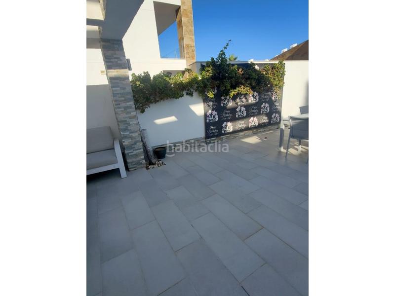 Foto 0143577a-bc94-45ad-a000-40baa74c3ebd. Casa con piscina in La Zenia Orihuela