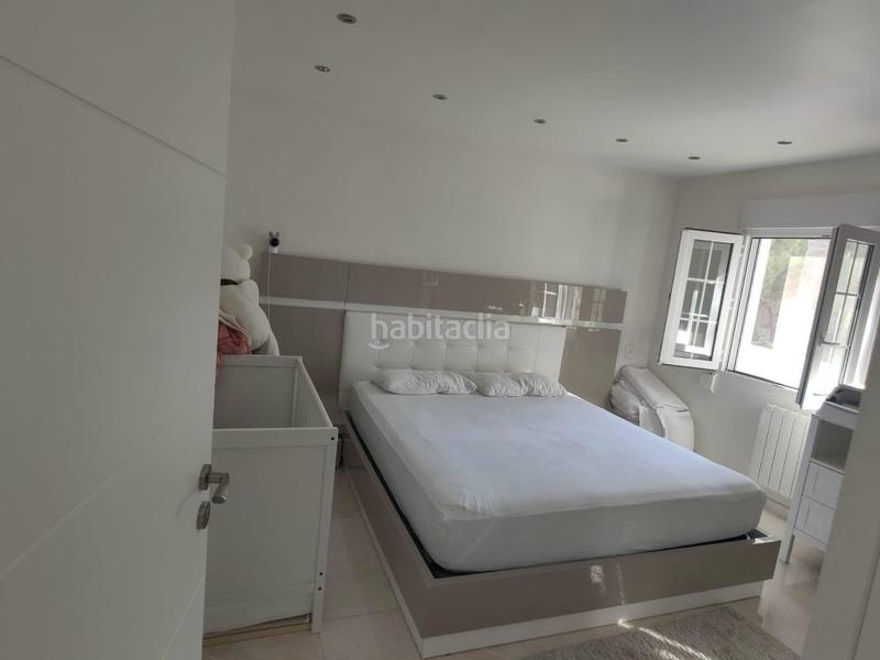 Foto 0c63ade3-4b17-4ba4-ae0a-40248b4f74cd. Casa con piscina in La Zenia Orihuela