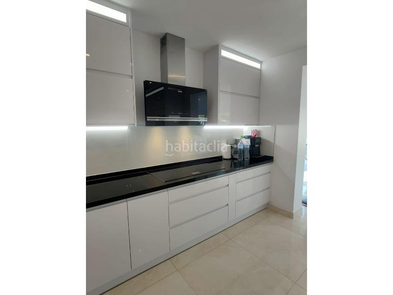 Foto 1d580527-e034-4bc6-ba4b-43748d9642b5. Casa con piscina in La Zenia Orihuela