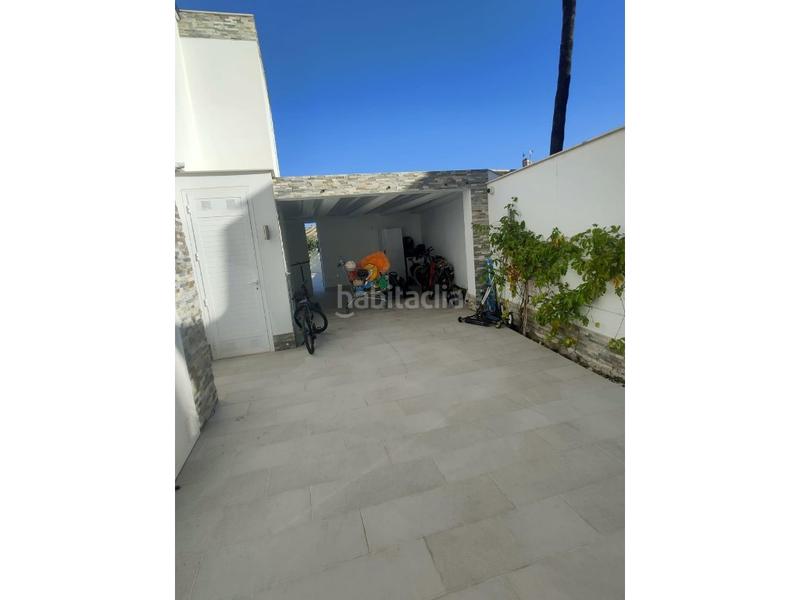 Foto 413a0461-8998-4993-842e-0bc387e281b5. Casa con piscina in La Zenia Orihuela