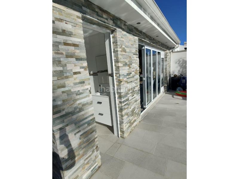 Foto 719ed9d5-189e-4df0-88da-f8bf9b9bb559. Casa con piscina in La Zenia Orihuela